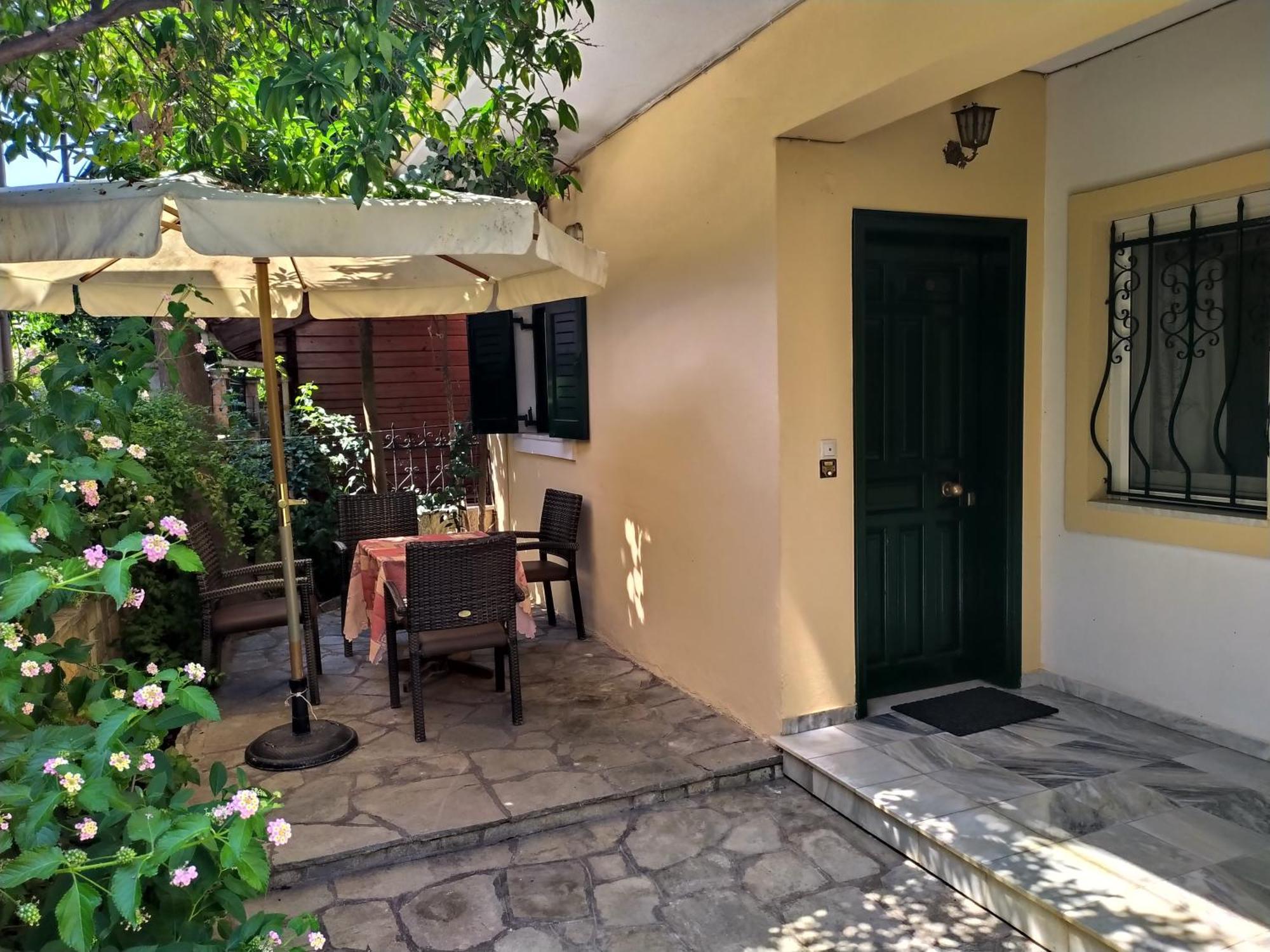 Grivas Apartments Syvota Exterior foto